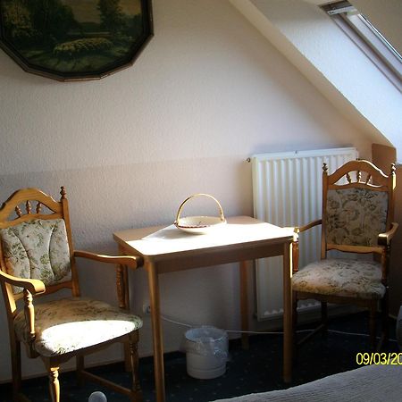 Gaestehaus Hemmerdeich-Alte Schule Oldenswort Esterno foto