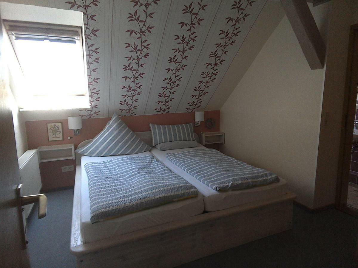 Gaestehaus Hemmerdeich-Alte Schule Oldenswort Esterno foto