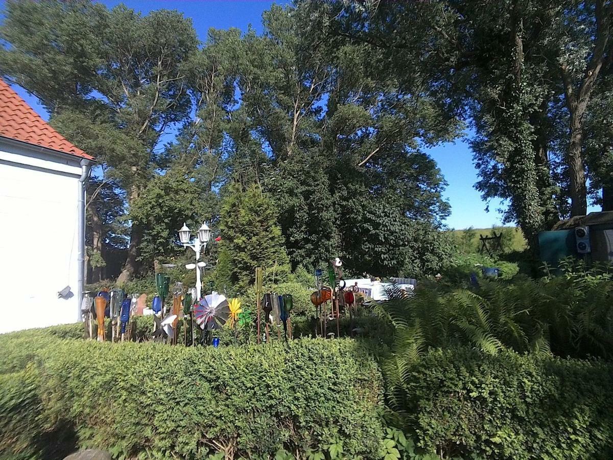 Gaestehaus Hemmerdeich-Alte Schule Oldenswort Esterno foto